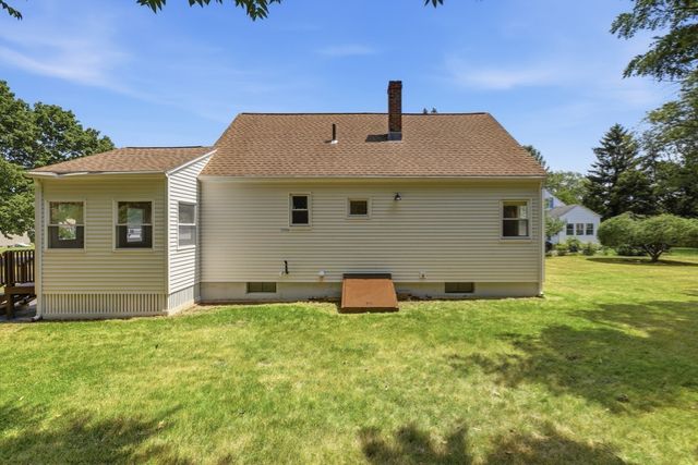 2 Douglas, Lowell, MA 01852