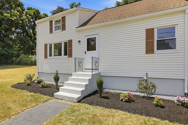 2 Douglas, Lowell, MA 01852