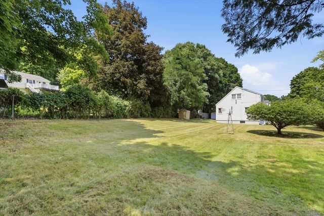 2 Douglas, Lowell, MA 01852
