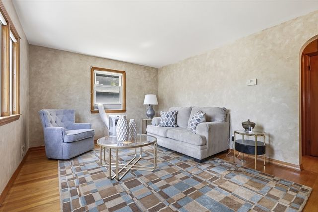 2 Douglas, Lowell, MA 01852
