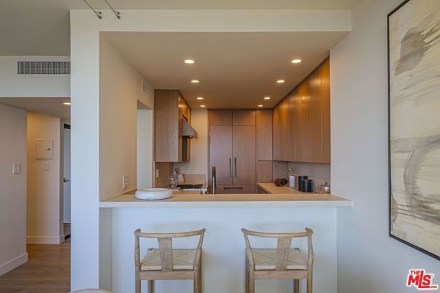 8787 Shoreham Drive 508, West Hollywood, CA 90069