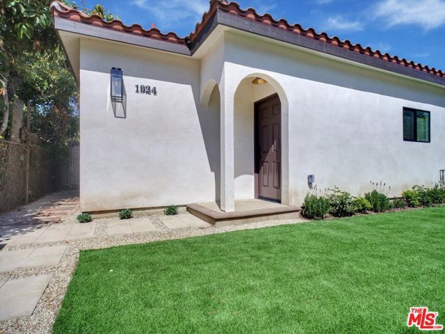 1924 Granville, Los Angeles, CA 90025