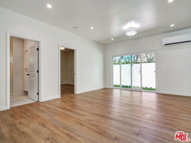 1924 Granville, Los Angeles, CA 90025
