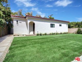 1924 Granville, Los Angeles, CA 90025