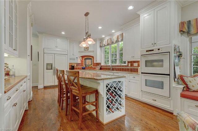 2601 W Market Street, Greensboro, NC 27403