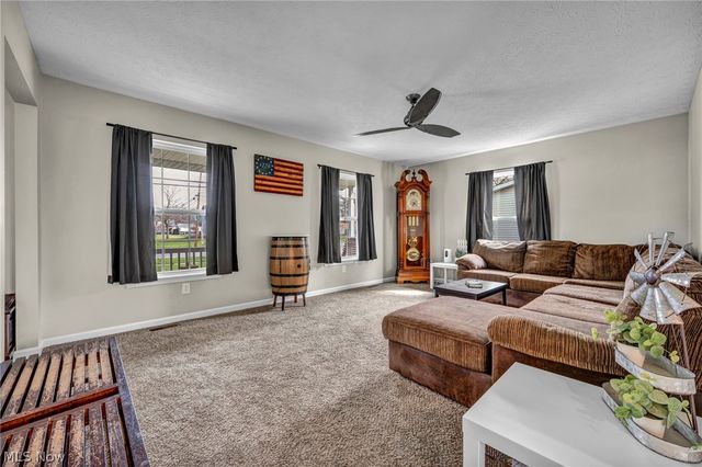 123 Kent Street, Wellington, OH 44090