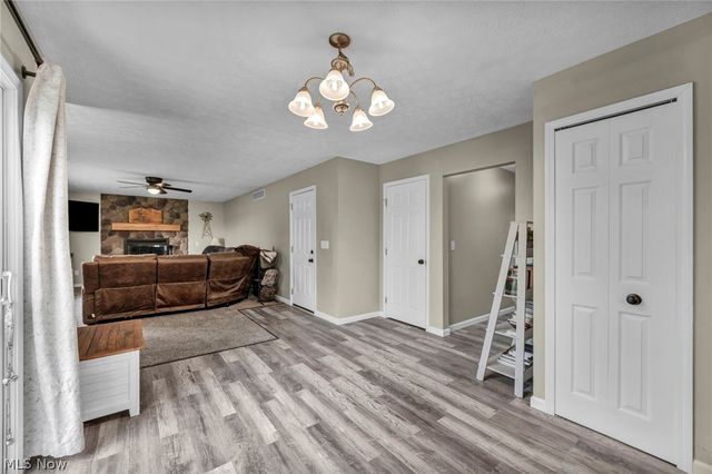 123 Kent Street, Wellington, OH 44090