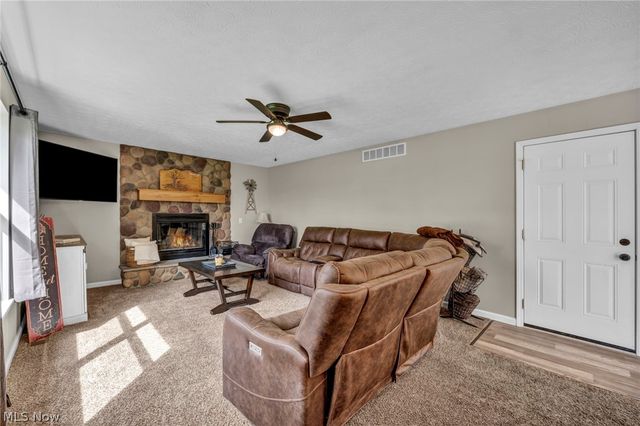 123 Kent Street, Wellington, OH 44090