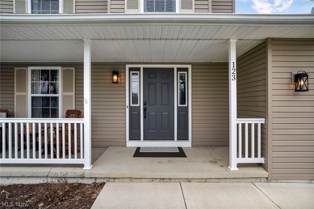 123 Kent Street, Wellington, OH 44090