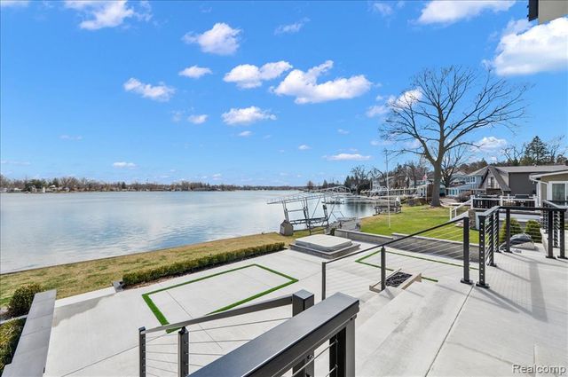 13459 Haddon Street, Fenton, MI 48430