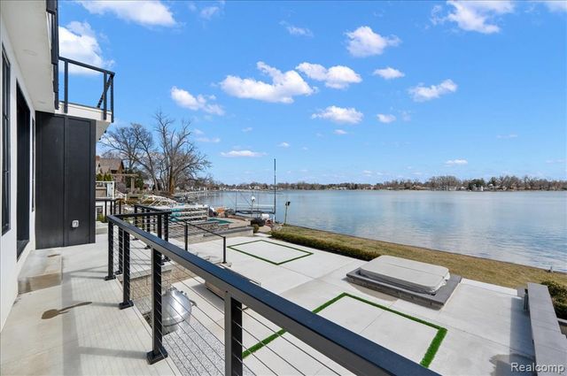 13459 Haddon Street, Fenton, MI 48430