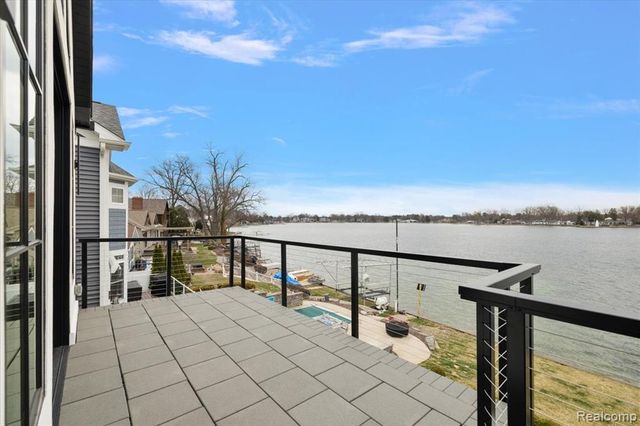 13459 Haddon Street, Fenton, MI 48430