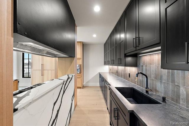 13459 Haddon Street, Fenton, MI 48430