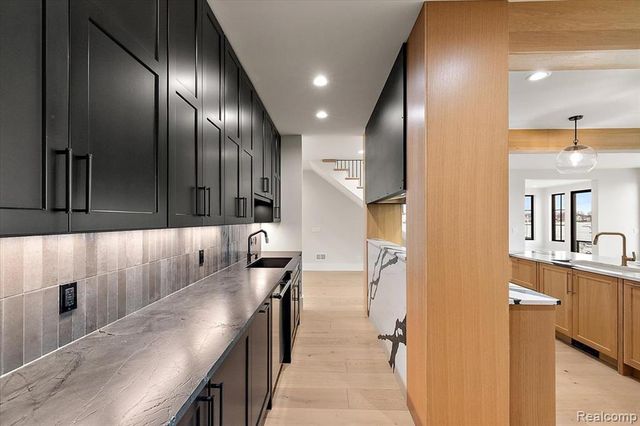 13459 Haddon Street, Fenton, MI 48430