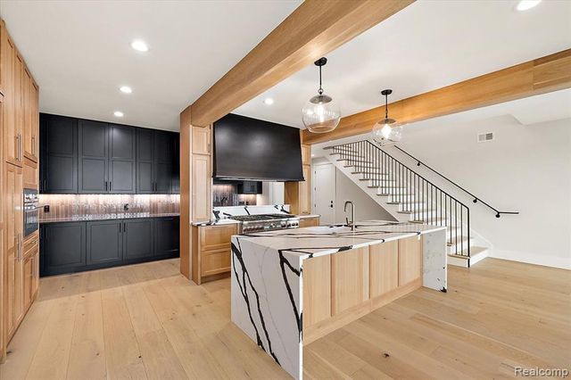 13459 Haddon Street, Fenton, MI 48430