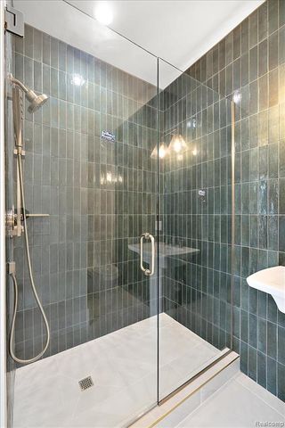 13459 Haddon Street, Fenton, MI 48430