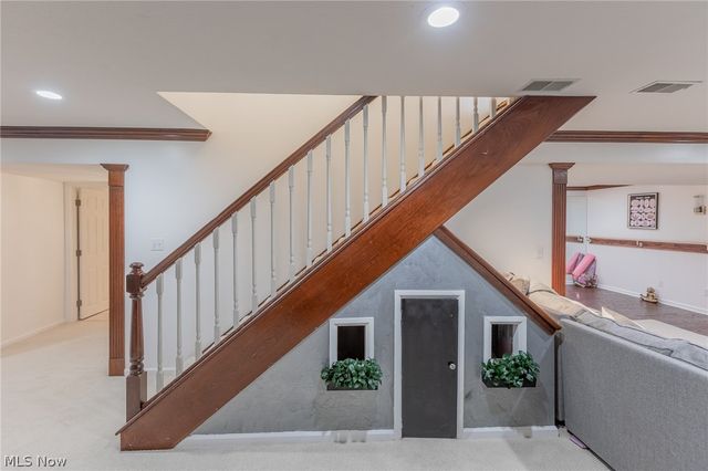74 Oak Tree, Canfield, OH 44406