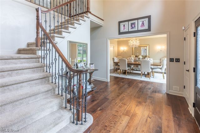 74 Oak Tree, Canfield, OH 44406