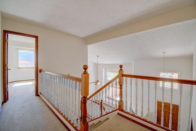 2524 Manzano Loop NE, Rio Rancho, NM 87144