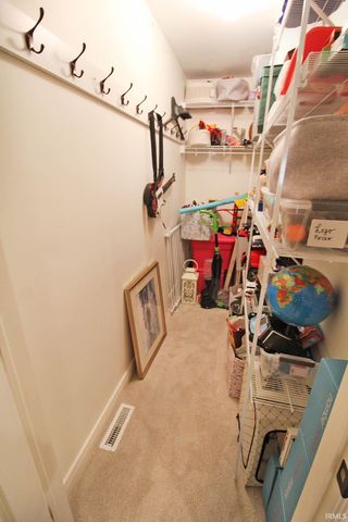 1512 Victoria Green Boulevard, Evansville, IN 47715