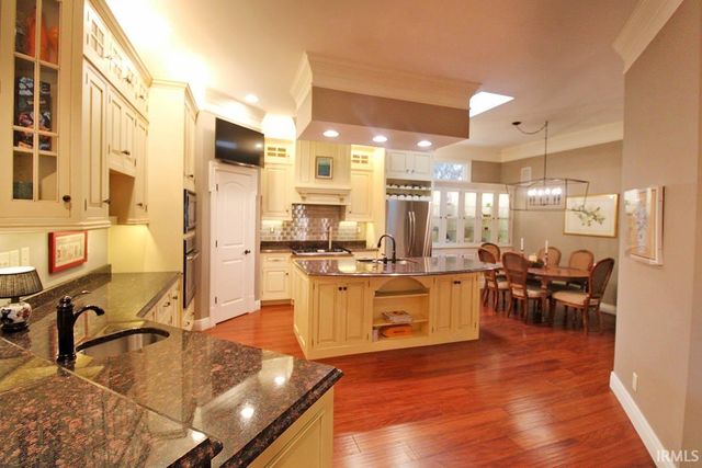 1512 Victoria Green Boulevard, Evansville, IN 47715