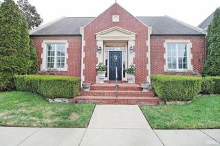 1512 Victoria Green Boulevard, Evansville, IN 47715
