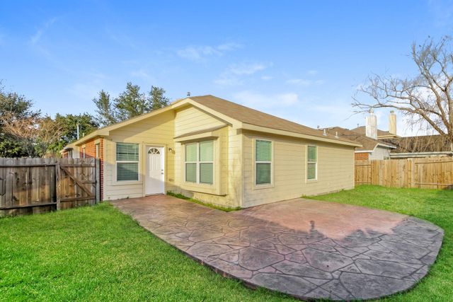 21554 Kings Bend Drive, Kingwood, TX 77339