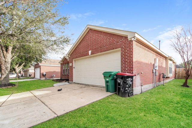 21554 Kings Bend Drive, Kingwood, TX 77339