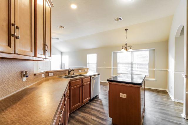 21554 Kings Bend Drive, Kingwood, TX 77339