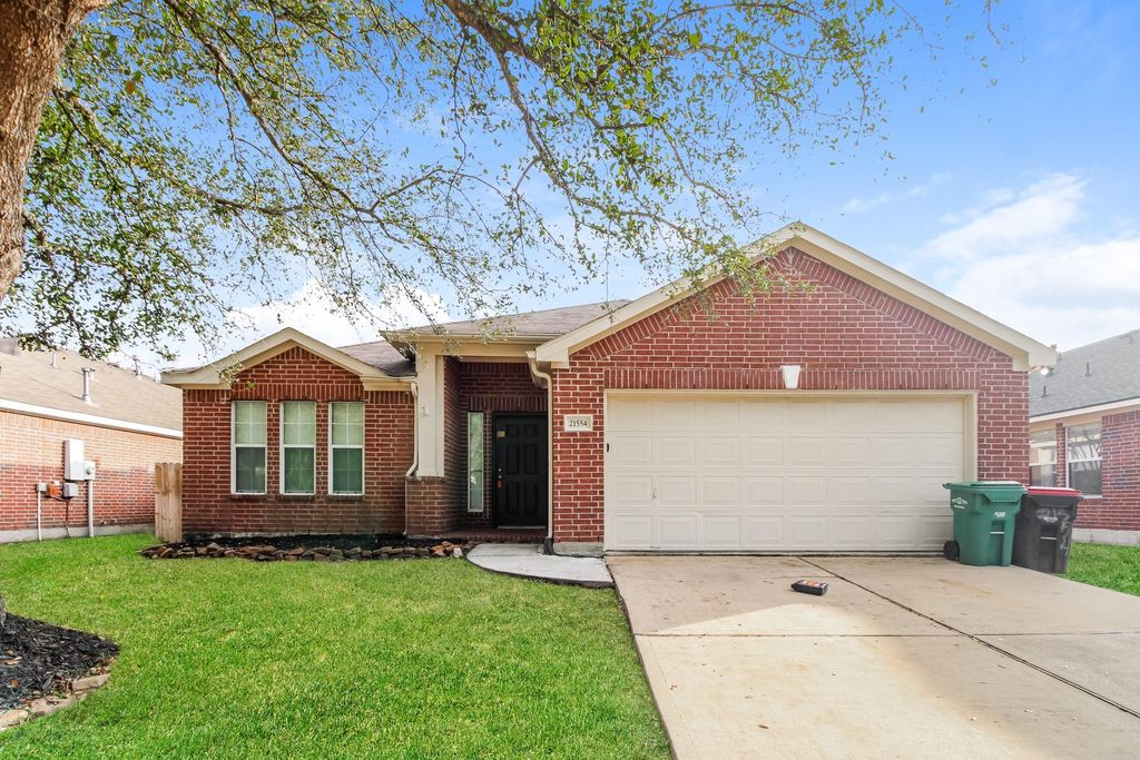 21554 Kings Bend Drive, Kingwood, TX 77339