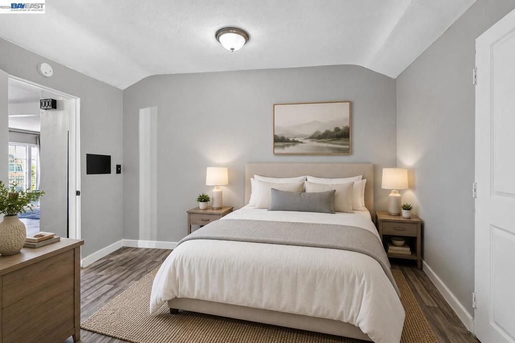 Image 33 of property listing at 1163 85Th Ave, Oakland, CA 94621