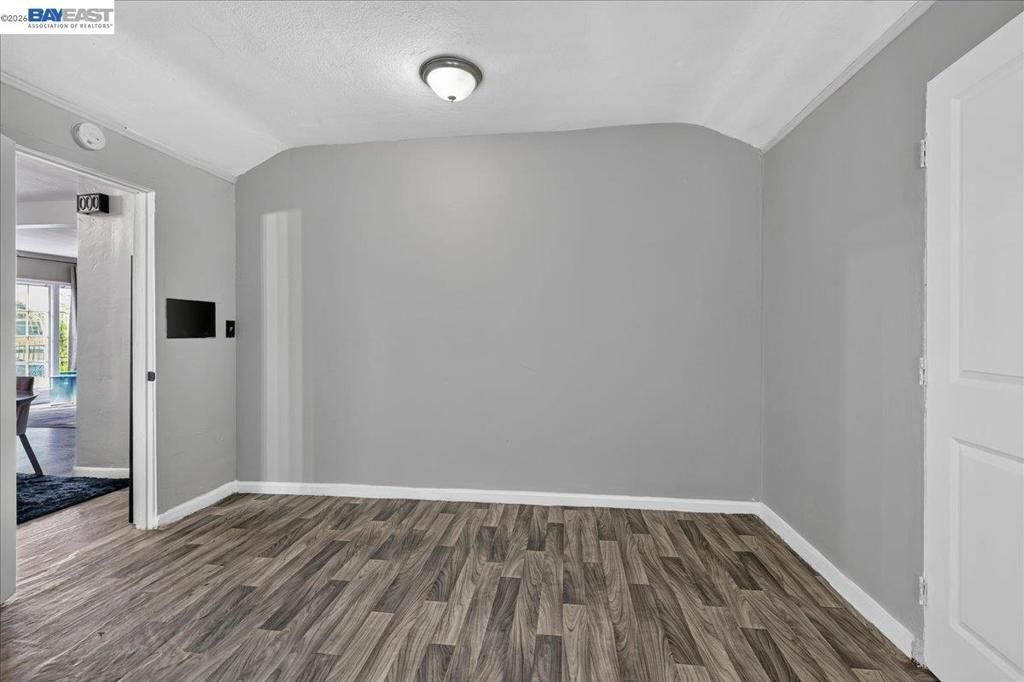 Image 34 of property listing at 1163 85Th Ave, Oakland, CA 94621