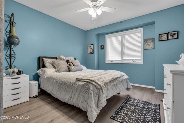 392 Begonia Court 3902, Toms River, NJ 08753