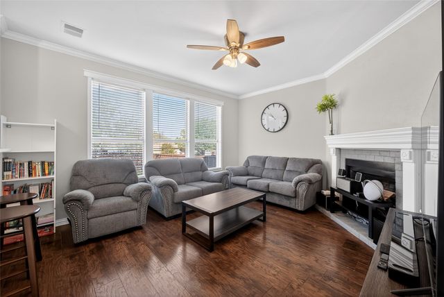 9633 Anns Way, Plano, TX 75025