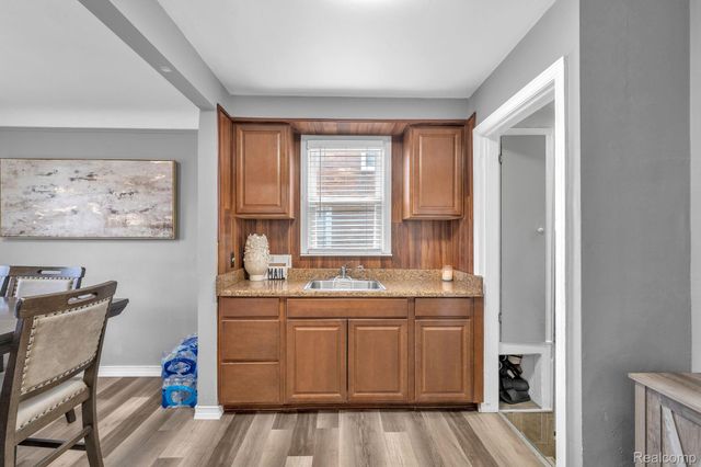 4061 Calhoun Street, Dearborn, MI 48126
