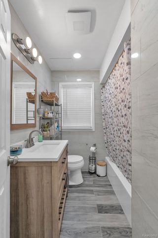 4061 Calhoun Street, Dearborn, MI 48126