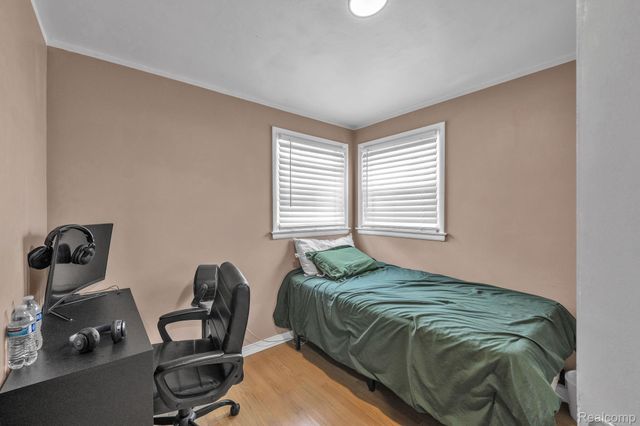 4061 Calhoun Street, Dearborn, MI 48126