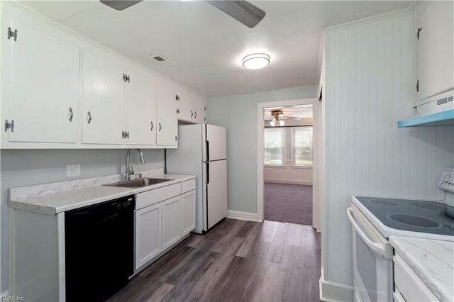 41 Irwin ST, Portsmouth, VA 23702