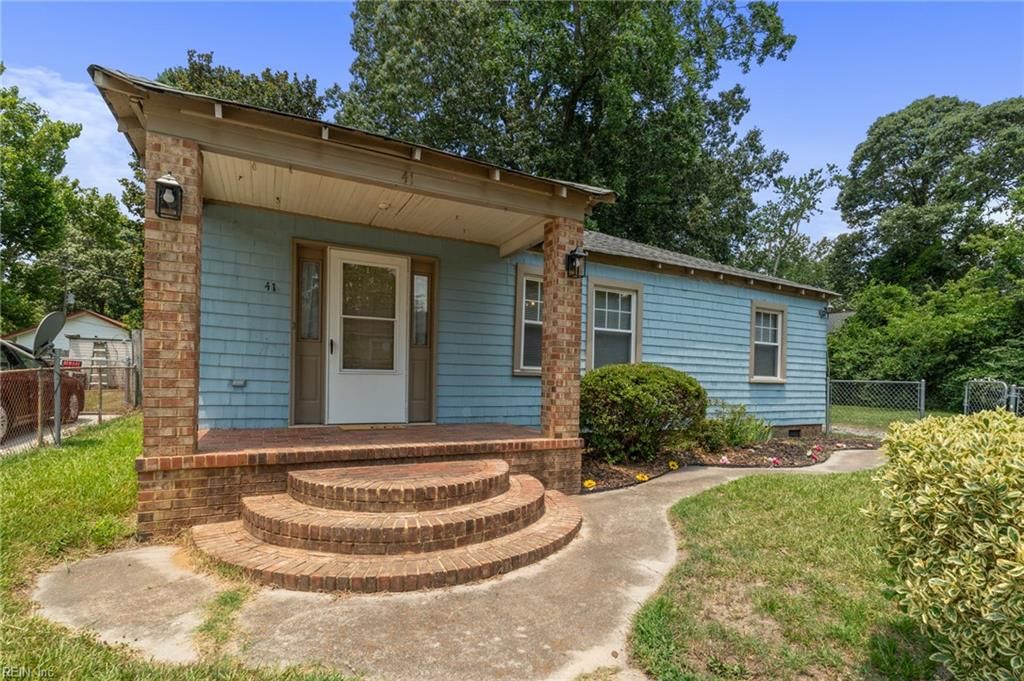 41 Irwin ST, Portsmouth, VA 23702
