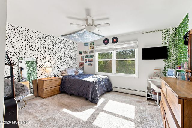 11 Sir Paul Court, Middletown, NJ 07748