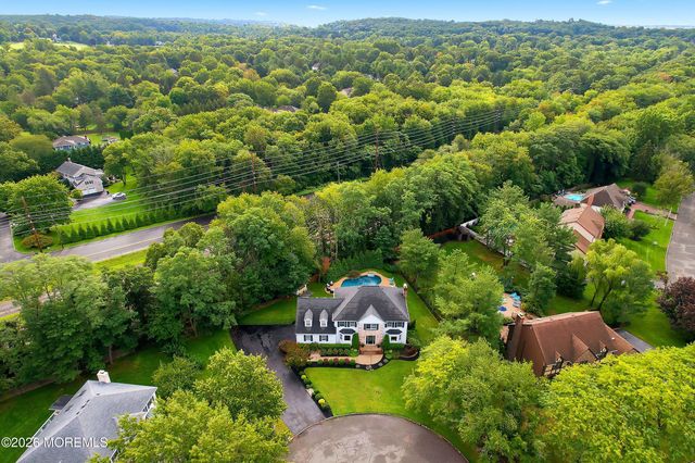 11 Sir Paul Court, Middletown, NJ 07748