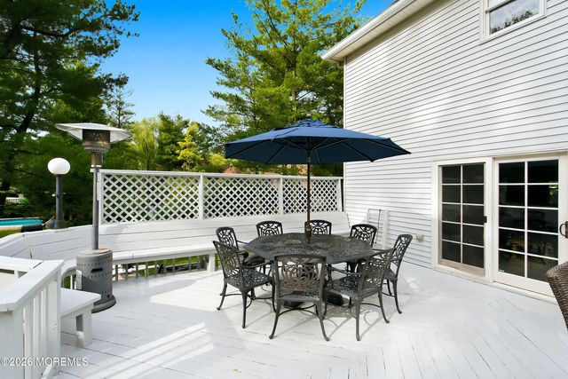 11 Sir Paul Court, Middletown, NJ 07748