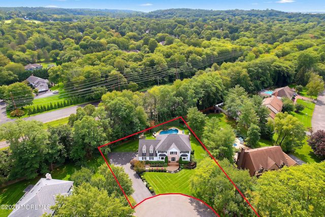 11 Sir Paul Court, Middletown, NJ 07748
