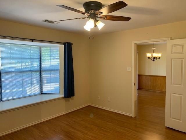 1922 20th Street, Huntsville, TX 77340