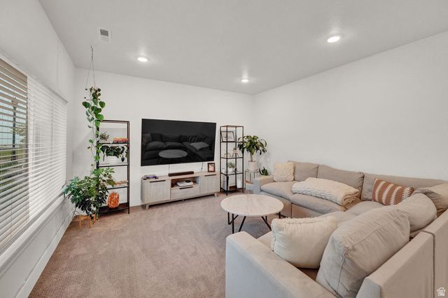 3078 N BEND LN, Layton, UT 84040