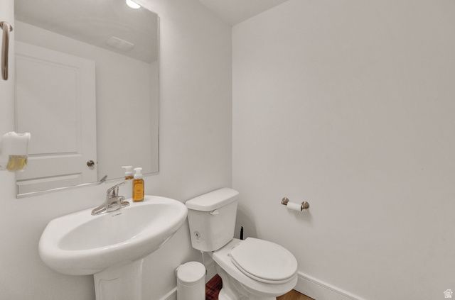 3078 N BEND LN, Layton, UT 84040