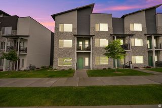 3078 N BEND LN, Layton, UT 84040