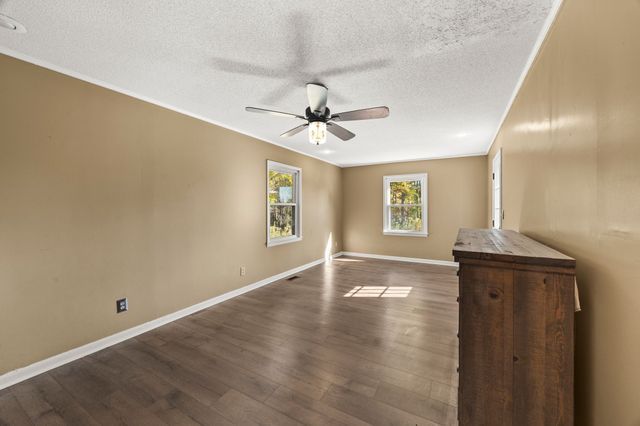 123 Quail Dr, Lawrenceburg, TN 38464