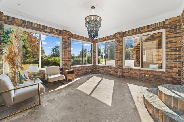 123 Quail Dr, Lawrenceburg, TN 38464