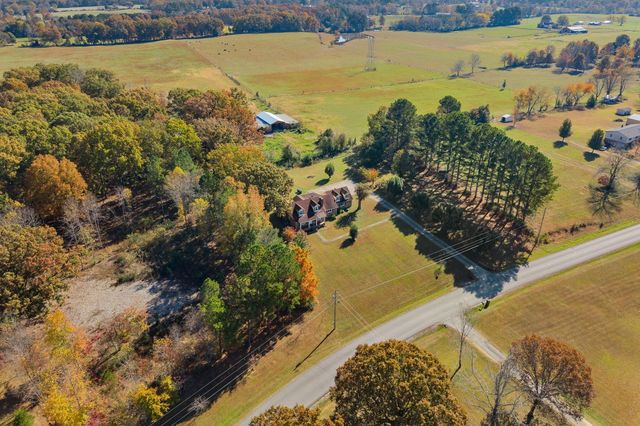 123 Quail Dr, Lawrenceburg, TN 38464